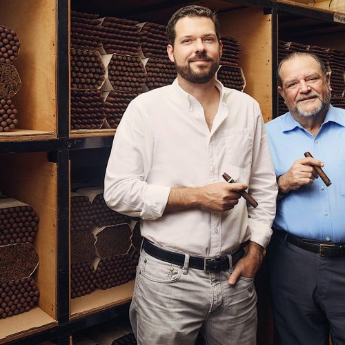 Meio século de alegria: Joya de Nicaragua