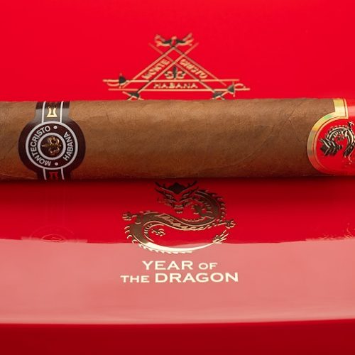 Um Charuto Montecristo cubano para o ano do dragão