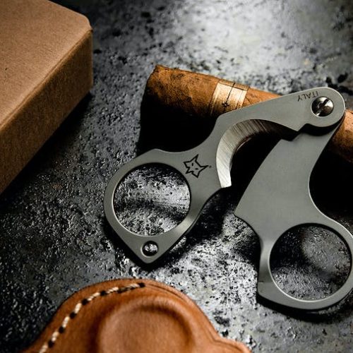 Como cortar um charuto