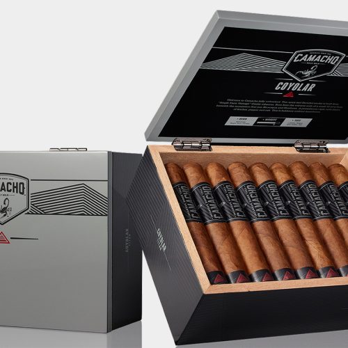 Camacho Coyolar Retorna