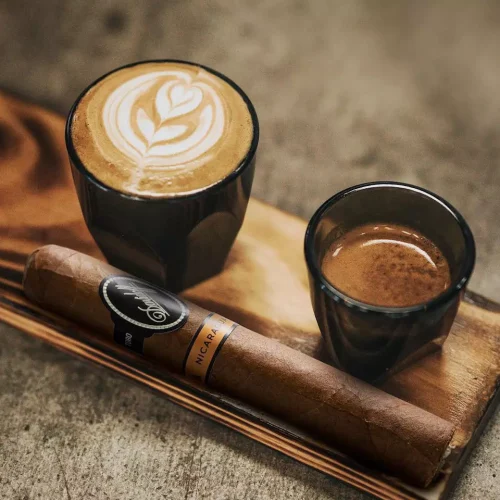 Harmonização de charutos e bebidas: Combinações perfeitas