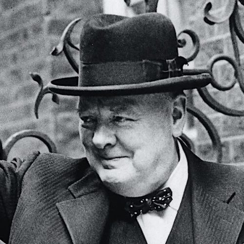 Dois charutos Romeu e Julieta de Winston Churchill são vendidos por milhares de dólares