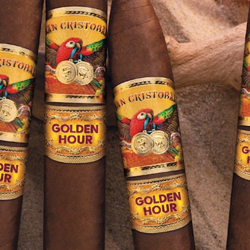 Ashton se prepara para estrear na Hora Dourada de San Cristóbal